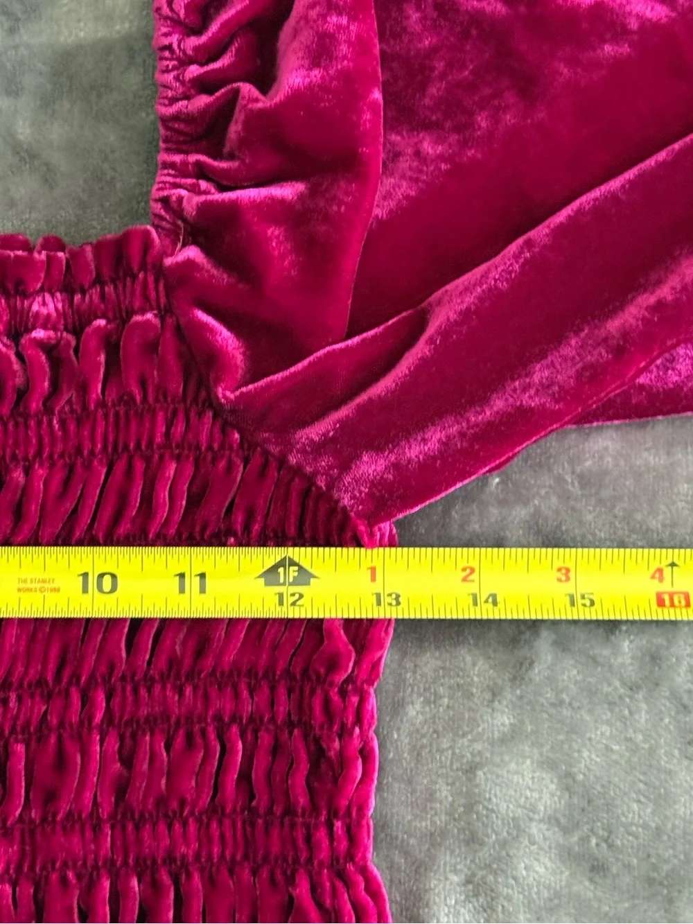 Anthropologie Velvet Smocked Puff Sleeve Peasant Top Deep Berry Women's Small